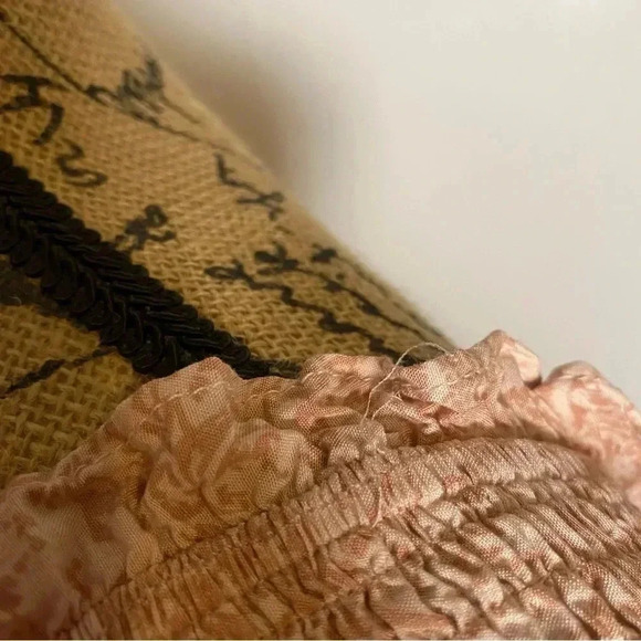 NWOT Urban Outfitters Smocked Off The Shoulder Midi Dress Pink Women’s Medium - Picture 9 of 16